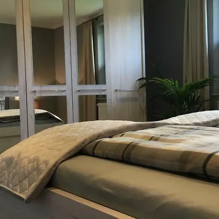 Reetferienhaus Rauchseeschwalbe Apartamento *